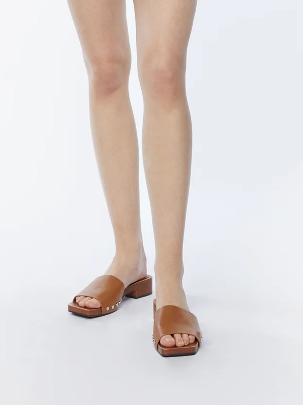 OAK + FORT (6) Square Toe Clog Wooden Mules Low Heel Metal Rivets Sandals Russet - Picture 3 of 16